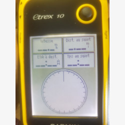 Garmin Etrex 10 GPS: Used, Excellent Condition, Optimized Activity Profiles