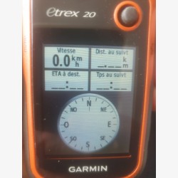 Etrex 20 GPS Garmin d'occasion dans sa boite avec une carte France OSM 2024