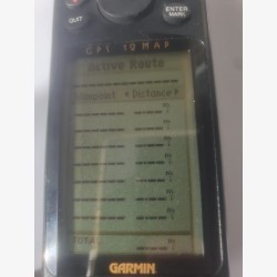 Used GPS 12 Garmin Portable