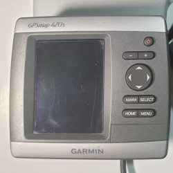 GPSMAP 420s unit with cover