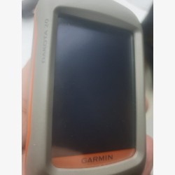 Dakota 20: GPS Garmin de plein air, avec accessoires