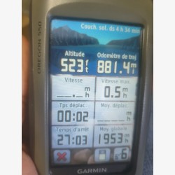 Garmin Oregon 550 in its box with accessories in excellent condition