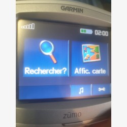 GPS Zumo 400 Garmin pour Moto, en excellent état avec accessoires
