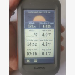 Garmin Montana 650 en très bon état avec accessoires