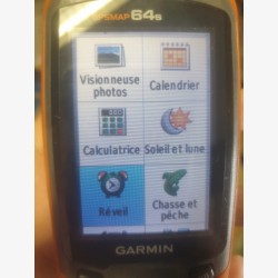 GPSMAP 64s dans sa boite en très bon état avec accessoires