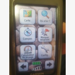 Garmin Oregon 550 with its box in excellent condition