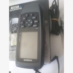 Garmin GPSMAP 78s GPS portable marine en excellent état