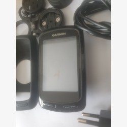 Edge 800 GPS Garmin cyclisme avec accessoires