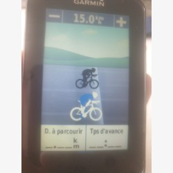 Edge 1000 compteur vélo Garmin avec accessoires