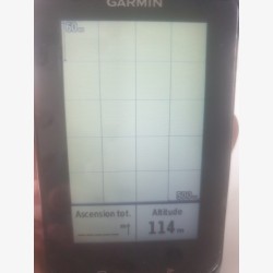 Edge 1000 compteur vélo Garmin avec accessoires