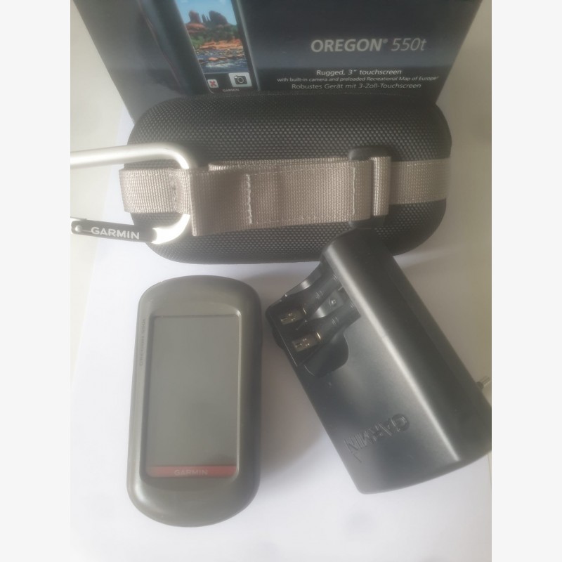 GPS Garmin Oregon 550t en très bon état avec accessoires