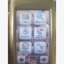Oregon 550t Garmin GPS pour la randonnée avec carte France 2024