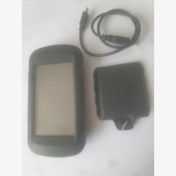 Garmin GPS Montana 650t in very good condition with several pre-installed maps