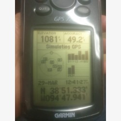 GPS 72 Garmin en Bon État, dans sa boite avec câble et  support rotatif à fixation