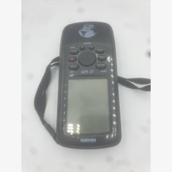 GARMIN GPS 72 in very good...