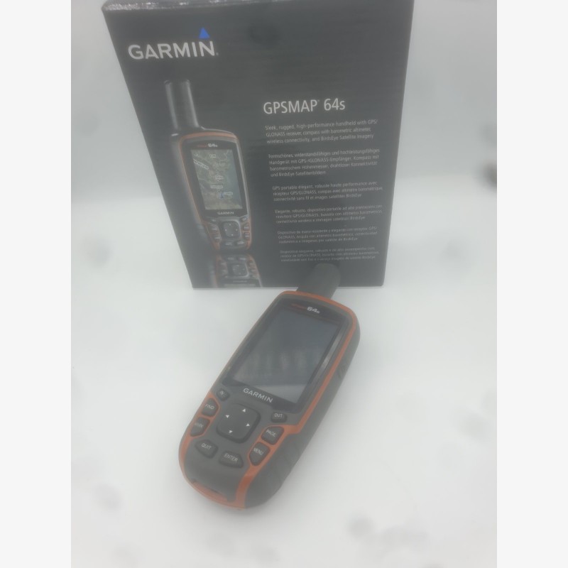 GARMIN GPSMAP 64S en bon état avec carte et support de vélo