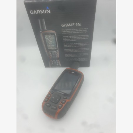 GARMIN GPSMAP 64S en bon état avec carte et support de vélo