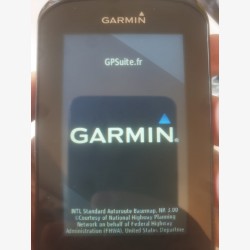 GARMIN Edge 1000 with several accessories