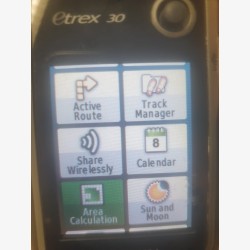 GPS Etrex 30: Fonctionnel avec Carte Topo France, Légères Usures Visibles