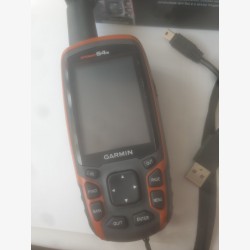 GARMIN GPSMAP 64S with USB cable and maps