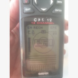 GARMIN GPS 12 avec pochette