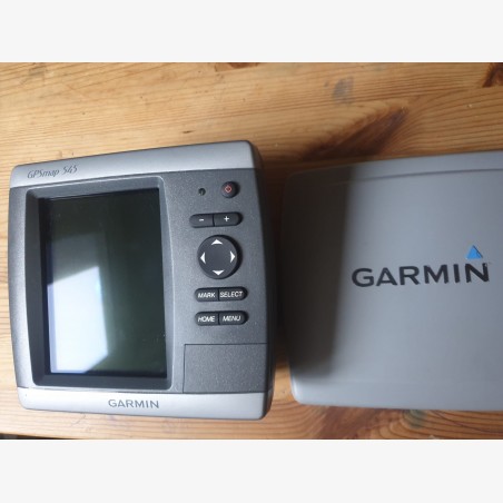 Garmin GPSMAP 545 chartplotter