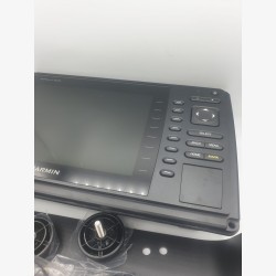 GPSMAP 820 Traceur de cartes Garmin pour bateau