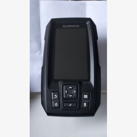 GARMIN Striker Plus 4cv en très bon état