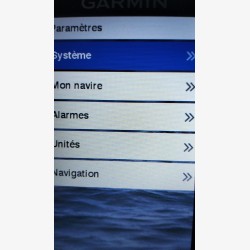 GARMIN Striker Plus 4cv en très bon état