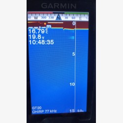 GARMIN Striker Plus 4cv en très bon état