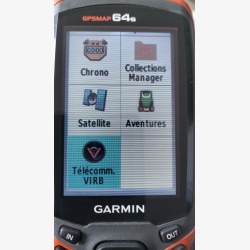 Garmin GPSMAP 64S with USB cable and accessories