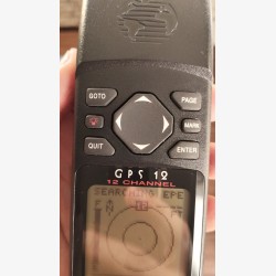 Garmin GPS 12 in good condition