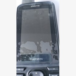 GPSMAP 66s dans sa boîte d'origine avec accessoires