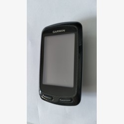 Edge 800 avec un support déporté et une carte