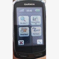 Edge 800 avec un support déporté et une carte