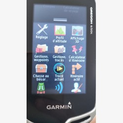 Oregon 650T with French topo card