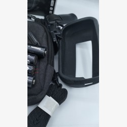 Oregon 700 avec pochette et accessoires