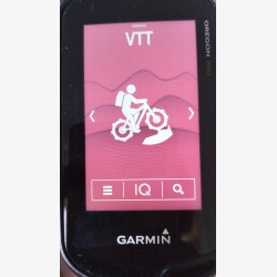 Oregon 700 avec pochette et accessoires