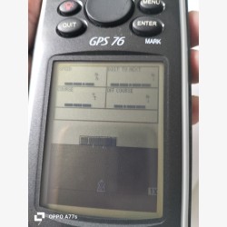 GPS 76 d'occasion dans sa boîte d'origine avec pochette