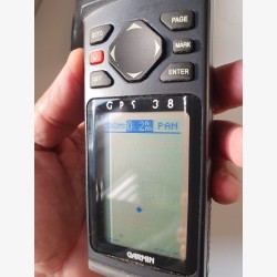 Garmin GPS 38 in fair condition