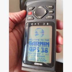 Garmin GPS 38 en état moyen