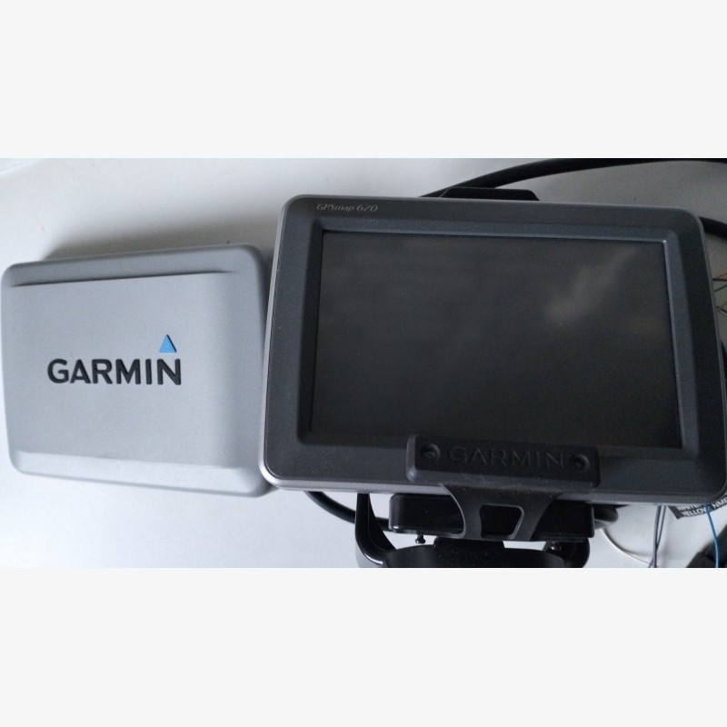 Garmin GPSMAP 620 GPS marine en très bon état