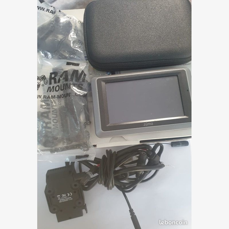 Garmin Zumo 660 motorcycle GPS in very good condition