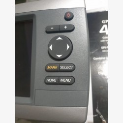 Garmin GPSMAP 421 marine GPS chartplotter in like-new condition