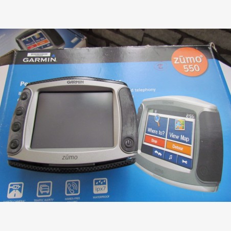 Garmin Zūmo 550 motorcycle/car GPS in good condition
