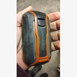 Dakota 20 color from the Garmin brand - used GPS