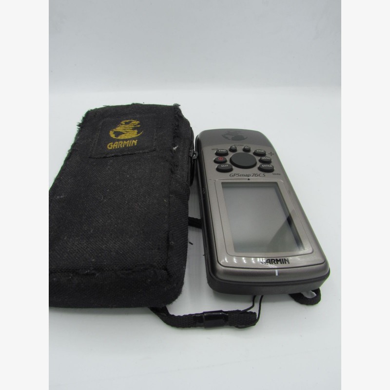 GPSMap 76cs en très bon état muni d'une pochette