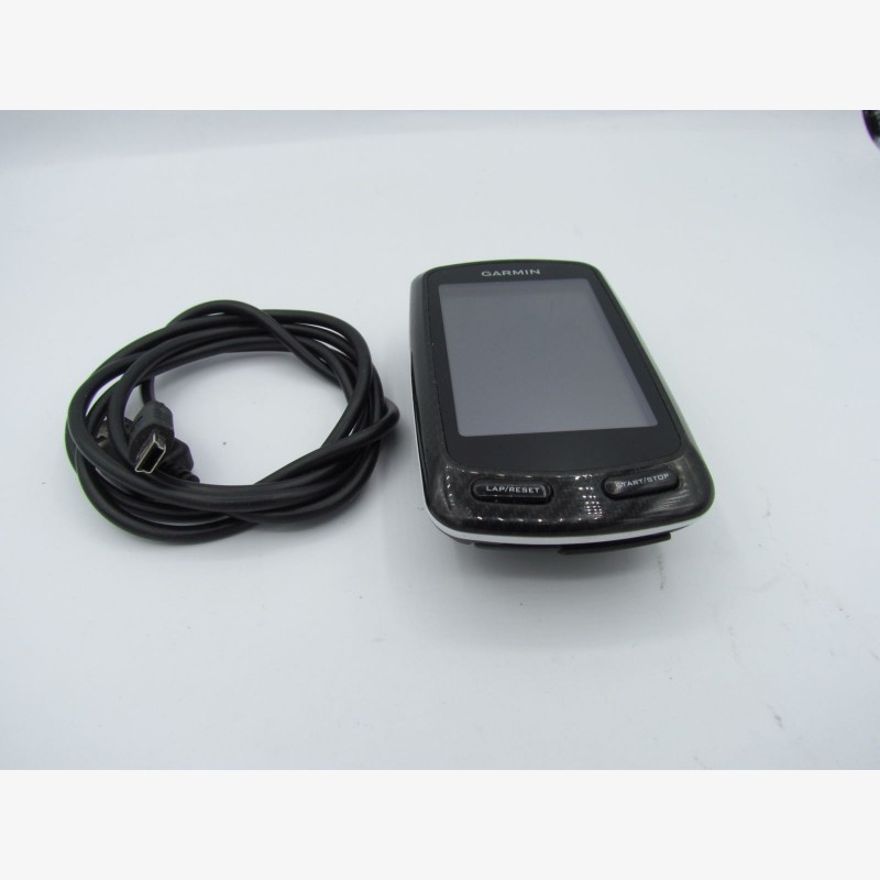 Edge 800 in very good condition with France 2026 card installed