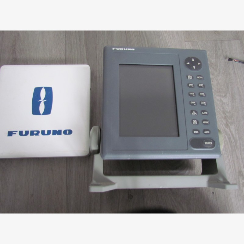 A Furuno FCV 600-L Fishing Radar in good condition
