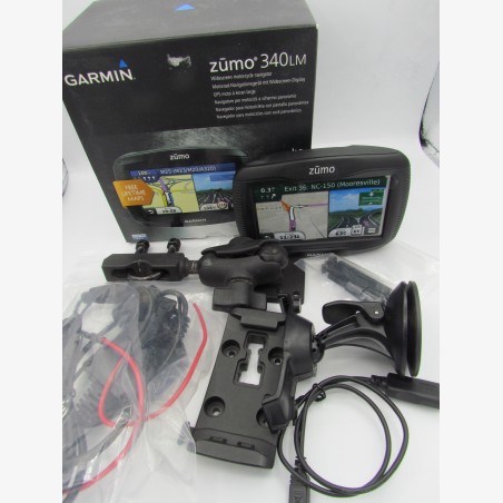 Garmin Zumo 340LM – Excellent condition – Motorcycle & Auto Pack – Europe 2026 map